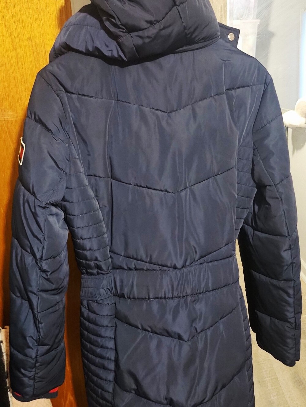 Womens Tommy Hilfiger Navy Blue Long Puffer Coat w/ belt and hood size M - Picture 8 of 12
